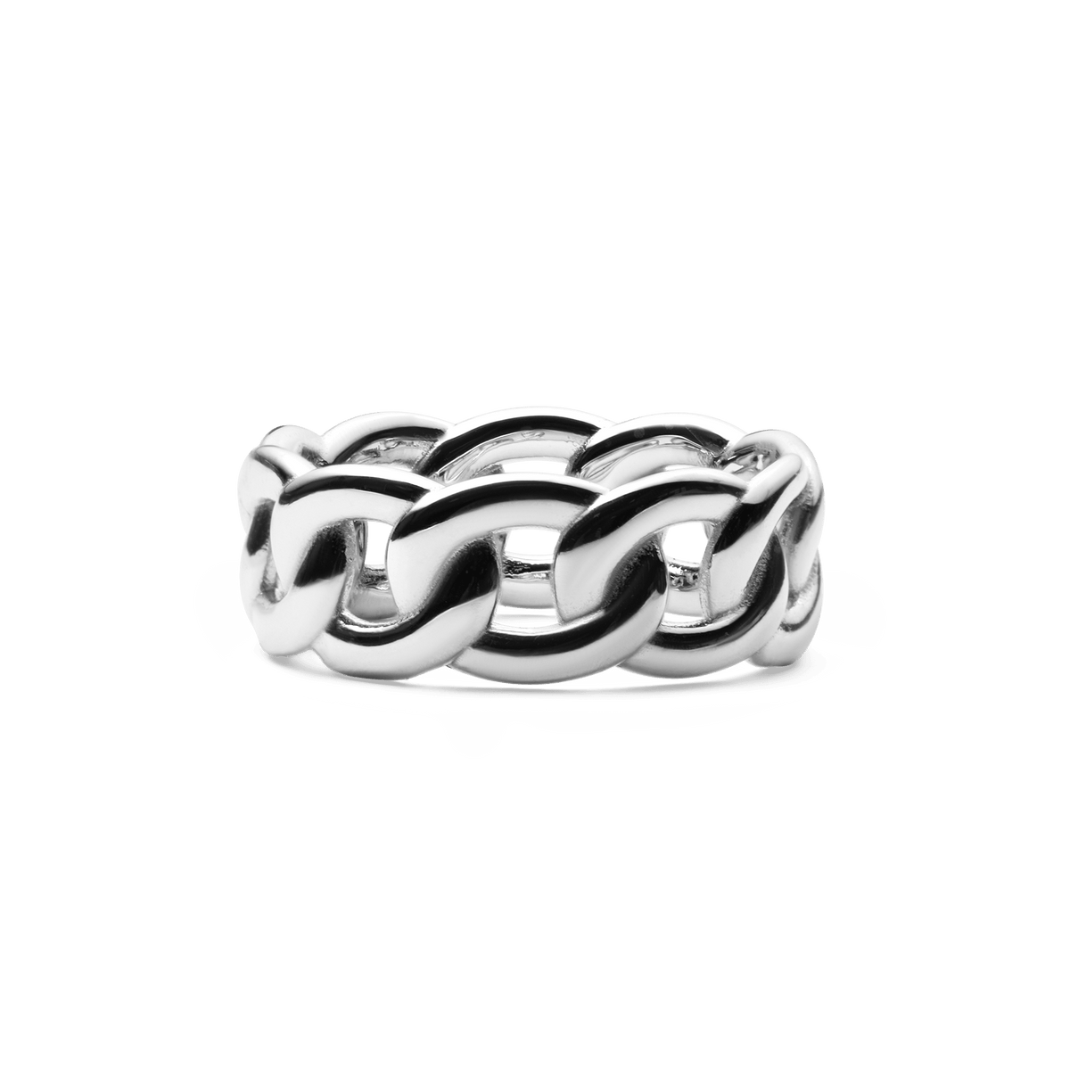 Chunky Chain Ring Silver featuring bold, polished chain links in high quality stainless steel, designed for versatile wear and a contemporary statement look.