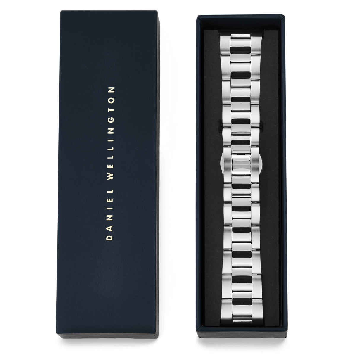 Smartwatch Iconic Link Silver strap with brushed and polished stainless steel links, presented in a Daniel Wellington gift box, ready for use as a replacement or thoughtful gift.
