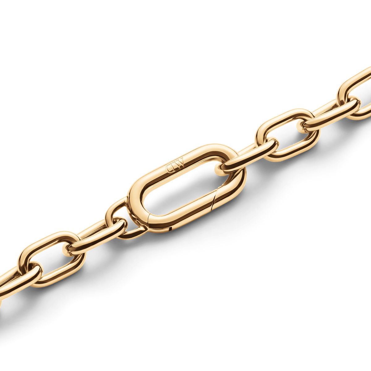 Detailed view of the Crystal Link Necklace Gold showing the polished gold chain links and the discreet spring gate clasp, highlighting its secure fastening and smooth finish.