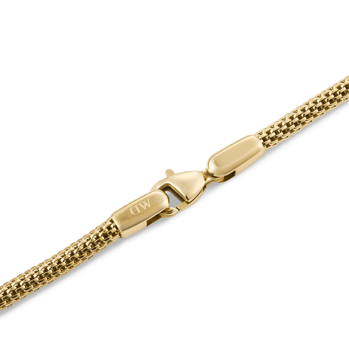 Close-up of the Tide Mesh Bracelet Evergold 2.8 showing its gold mesh texture and secure lobster clasp, highlighting the quality finish and minimalist design.