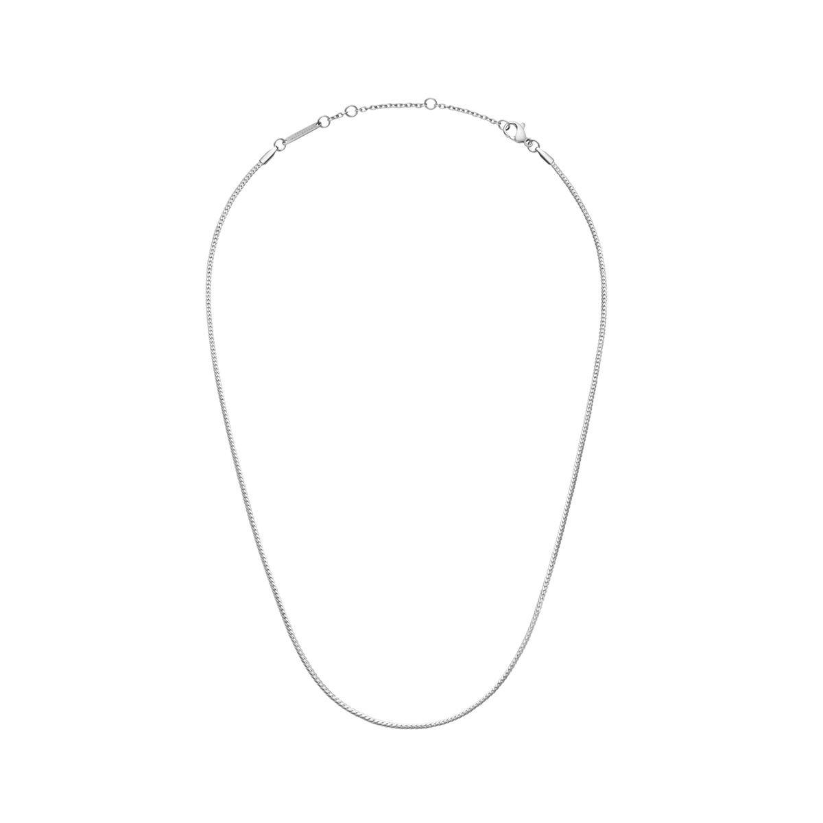 Flat Chain Necklace S in polished silver, featuring a slim flat link design with an adjustable clasp for versatile styling and comfortable wear.