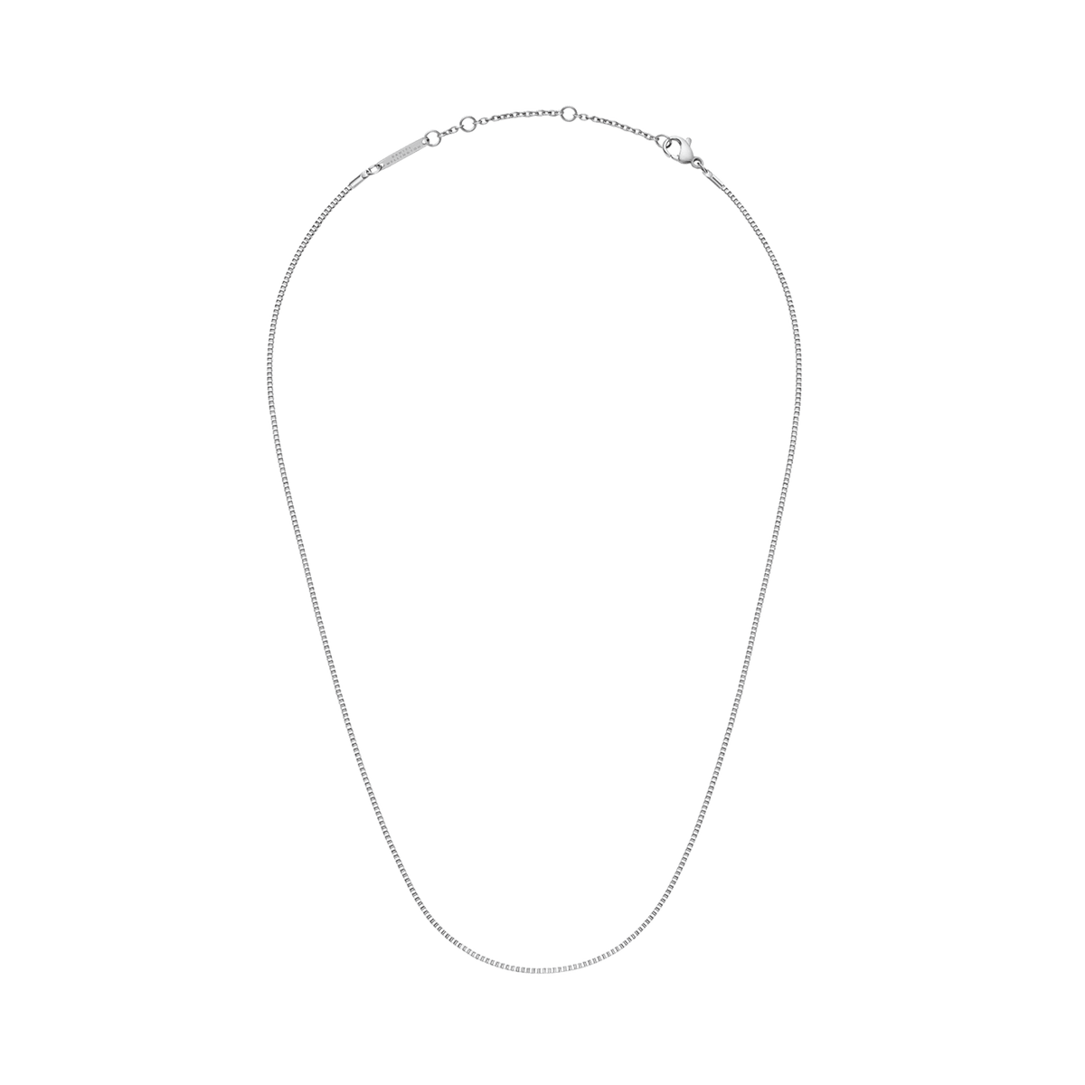 Box Chain Necklace S in silver, featuring a slim, minimalist box chain design with adjustable length and a secure clasp, crafted from stainless steel for a polished, timeless look.