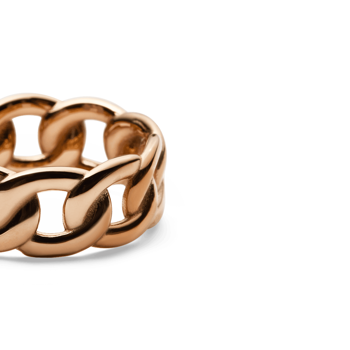 Close-up of the Chunky Chain Ring Rose Gold, highlighting its polished rose gold finish and bold chain-link design.