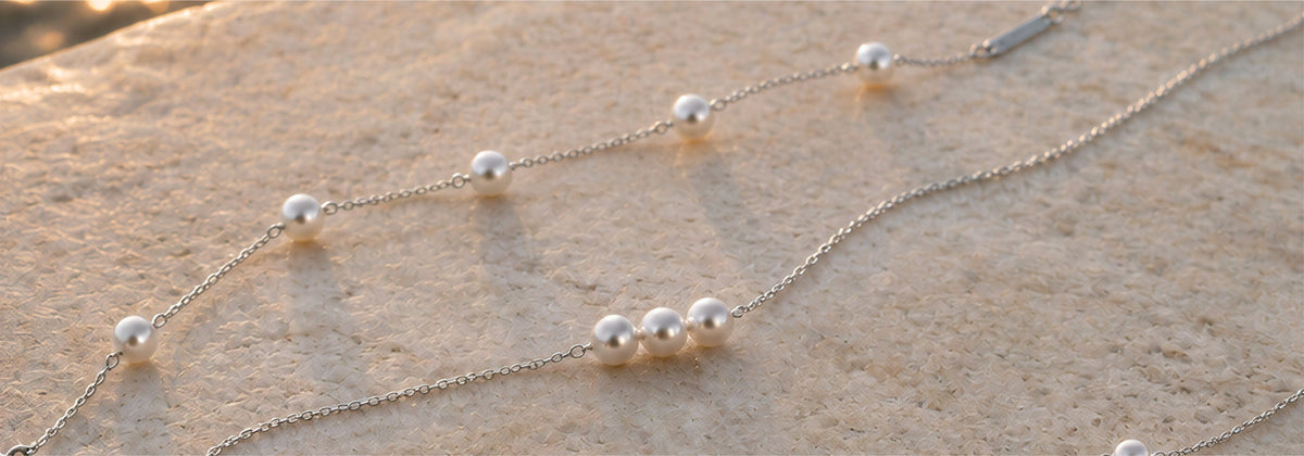 How to Style Pearl Jewellery: A Modern Take on a Classic