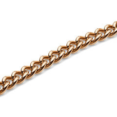 Close-up of the Chunky Chain Necklace Rose Gold showing its polished, rounded rose gold links and smooth finish, highlighting the quality craftsmanship and bold design.