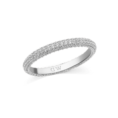 Daniel Wellington Pavé Ring 3mm Silver featuring a slim silver band with pavé-set crystals, offering a refined and modern look suitable for stacking or wearing solo.