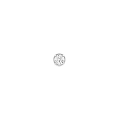 Crystal Stud Silver petite earring with a round cubic zirconia crystal set in a minimalist silver claw setting, designed for everyday wear and versatile styling.