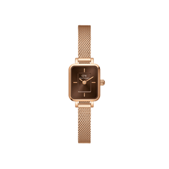 Quadro Mini Melrose Amber features a rectangular rose gold case with a warm amber sunray dial and a matching rose gold mesh strap, offering a refined and minimalist look ideal for petite wrists.
