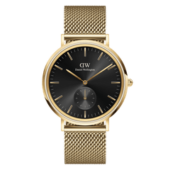 Classic Multi-Eye Evergold Onyx men's watch featuring a black multi-eye dial, gold hour markers, and an adjustable gold mesh strap, crafted from stainless steel with a PVD gold finish for a timeless and sophisticated look.