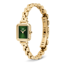 Quadro Mini Arch 3-link Emerald Sunray Gold ladies watch with a rectangular gold case, emerald green sunray dial, and an open polished gold 3-link bracelet showing the seamless butterfly clasp.