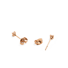 Close-up of Mirelle Solitaire Stud Earring Rose Gold, showing the butterfly backs and slim rose gold posts, highlighting the secure and comfortable design for sensitive ears.