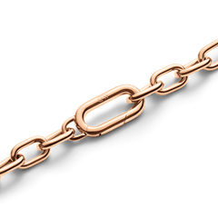 Detail of the Crystal Link Necklace Rose Gold showing the polished rose gold chain and secure spring gate clasp, designed for lasting comfort and a seamless finish.