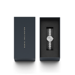 Elan Lumine Unitone Silver ladies watch with a stainless steel link bracelet and minimalist silver dial, elegantly presented in a branded Daniel Wellington gift box.