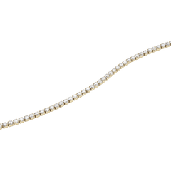 Close-up of the Classic Tennis Necklace Gold, showing individually set sparkling crystals on a slim gold chain, crafted for a refined and elegant look.