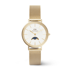 Petite Lune Evergold ladies gold watch with a 32mm round case, white dial, moon-phase sub-dial, and an adjustable gold mesh strap, designed for versatile everyday wear.