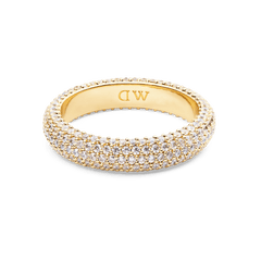 Pavé Ring Gold 5 mm featuring a classic gold-plated band with rows of white cubic zirconia crystals in a pavé setting, offering a bold and elegant look for women’s jewellery collections.