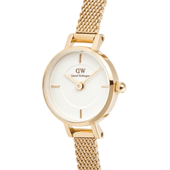 Close-up of the Petite Mini Evergold gold mesh strap watch featuring a petite 19mm round case, minimalist white dial, and slim gold finish, ideal for women seeking a refined and lightweight accessory.