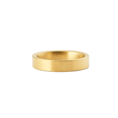 Line Ring Brushed Gold 4.5mm features a classic, minimalist band design with a soft matte gold finish and subtle engraved logo inside, crafted for everyday elegance and comfort.