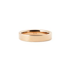 Line Ring Polished Rose Gold 4.5mm featuring a smooth, flat band with a high-shine rose gold finish and a discreet logo engraved on the inside.